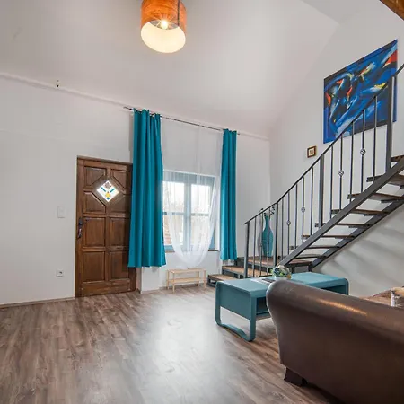Apartamento Red Stone